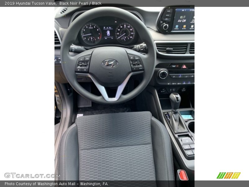 Black Noir Pearl / Black 2019 Hyundai Tucson Value