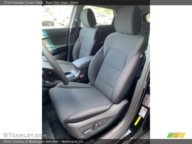 Black Noir Pearl / Black 2019 Hyundai Tucson Value