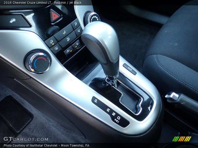 Red Hot / Jet Black 2016 Chevrolet Cruze Limited LT