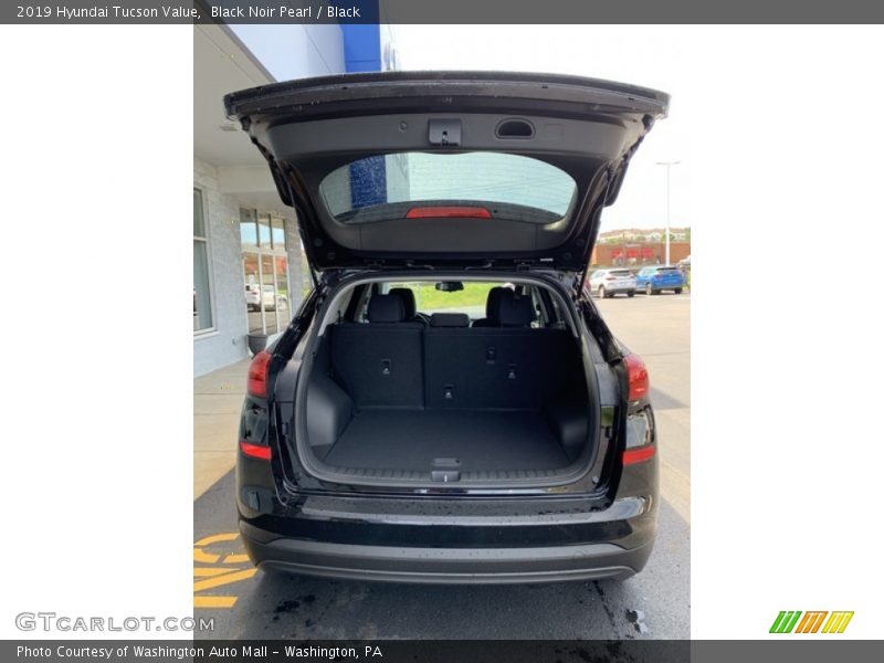Black Noir Pearl / Black 2019 Hyundai Tucson Value