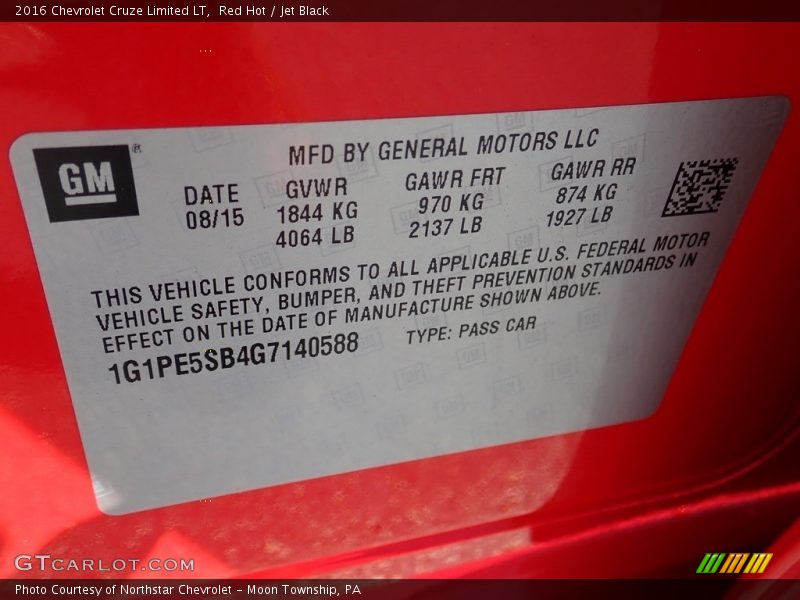 Red Hot / Jet Black 2016 Chevrolet Cruze Limited LT