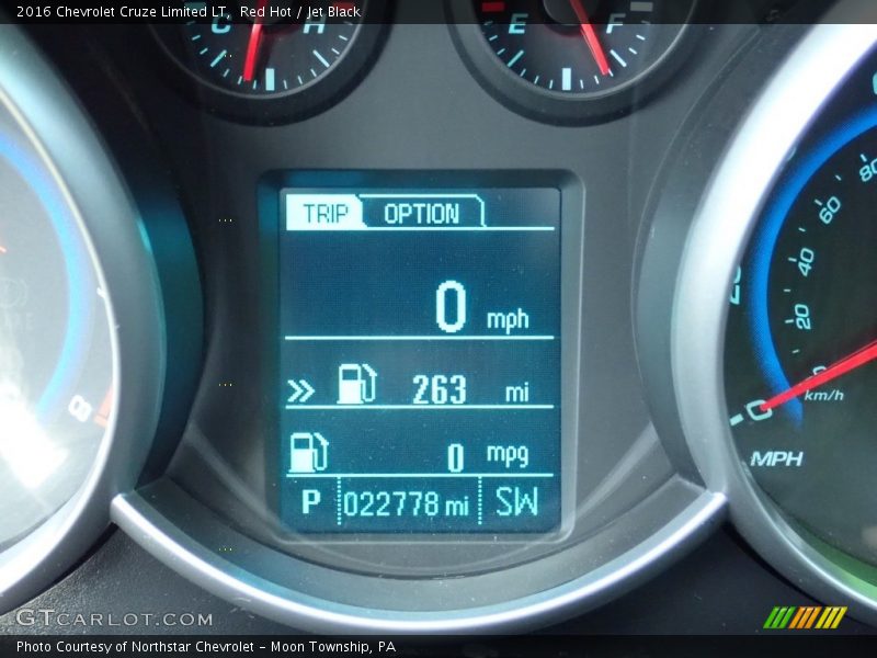 Red Hot / Jet Black 2016 Chevrolet Cruze Limited LT