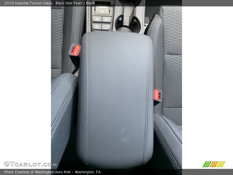 Black Noir Pearl / Black 2019 Hyundai Tucson Value