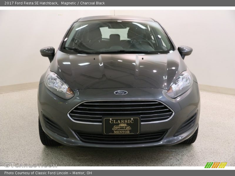 Magnetic / Charcoal Black 2017 Ford Fiesta SE Hatchback