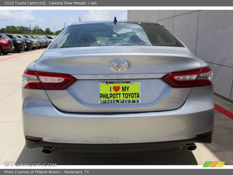 Celestial Silver Metallic / Ash 2019 Toyota Camry XLE