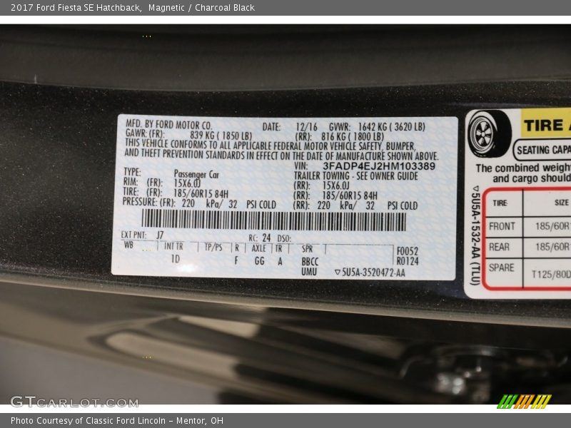 Magnetic / Charcoal Black 2017 Ford Fiesta SE Hatchback