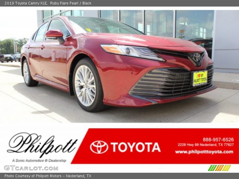 Ruby Flare Pearl / Black 2019 Toyota Camry XLE