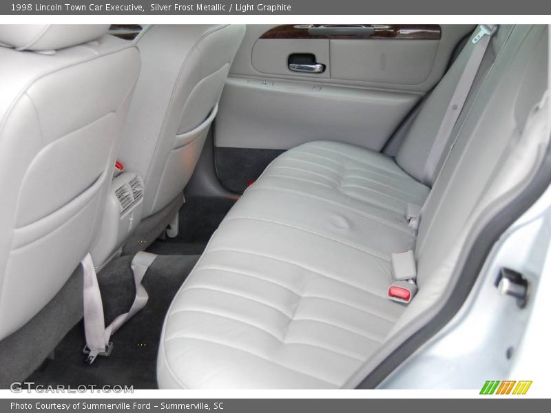Silver Frost Metallic / Light Graphite 1998 Lincoln Town Car Executive