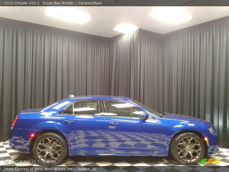  2019 300 S Ocean Blue Metallic