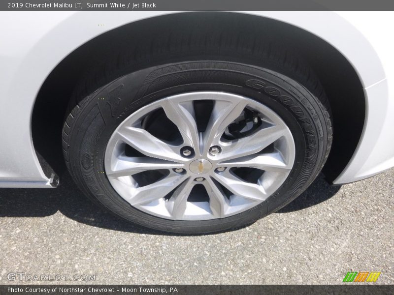 Summit White / Jet Black 2019 Chevrolet Malibu LT