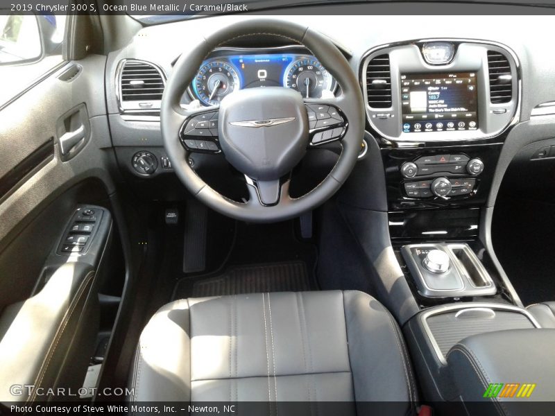 Dashboard of 2019 300 S