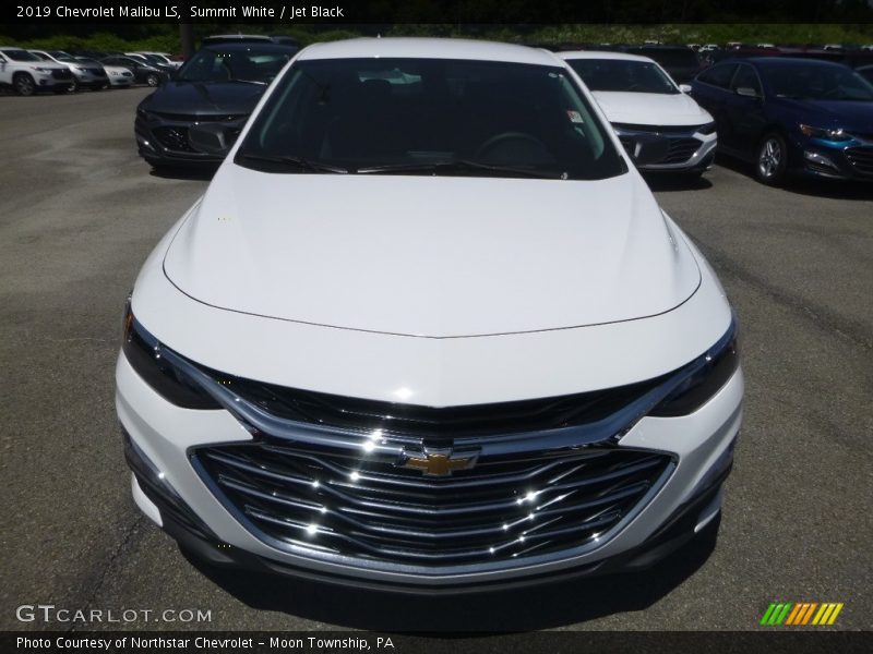 Summit White / Jet Black 2019 Chevrolet Malibu LS