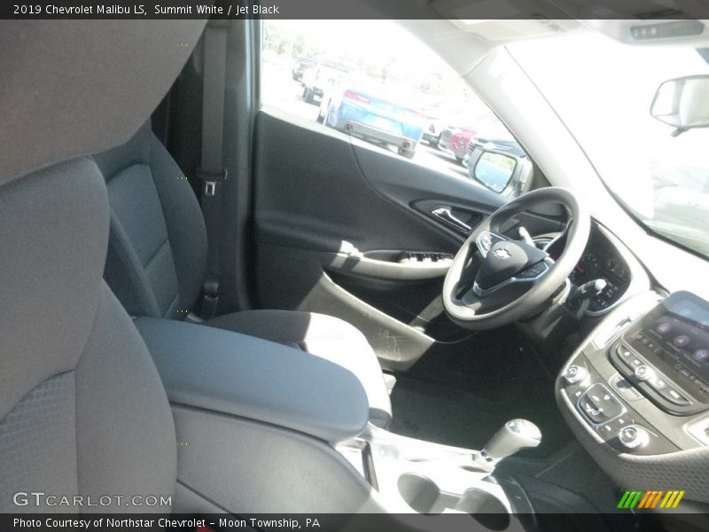 Summit White / Jet Black 2019 Chevrolet Malibu LS