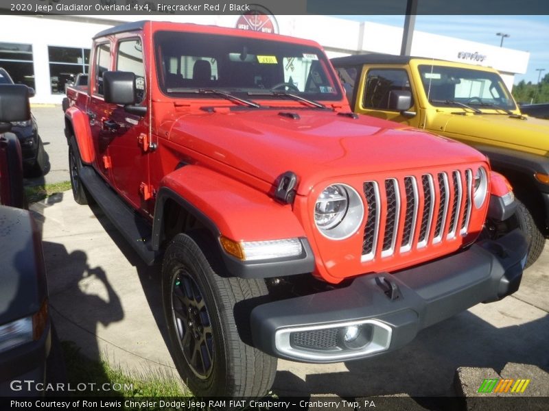 Firecracker Red / Black 2020 Jeep Gladiator Overland 4x4