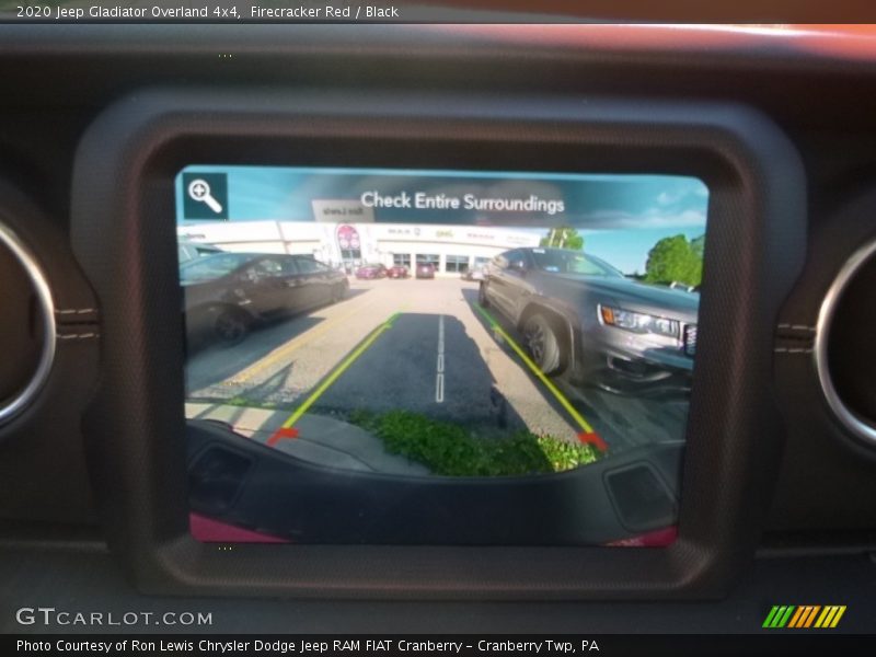 Firecracker Red / Black 2020 Jeep Gladiator Overland 4x4