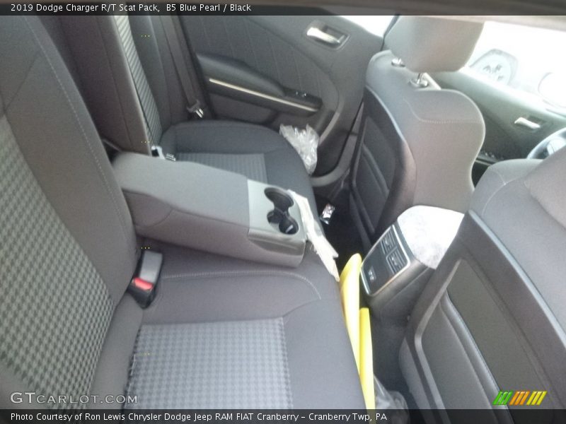 B5 Blue Pearl / Black 2019 Dodge Charger R/T Scat Pack