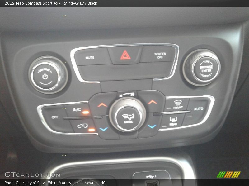 Sting-Gray / Black 2019 Jeep Compass Sport 4x4