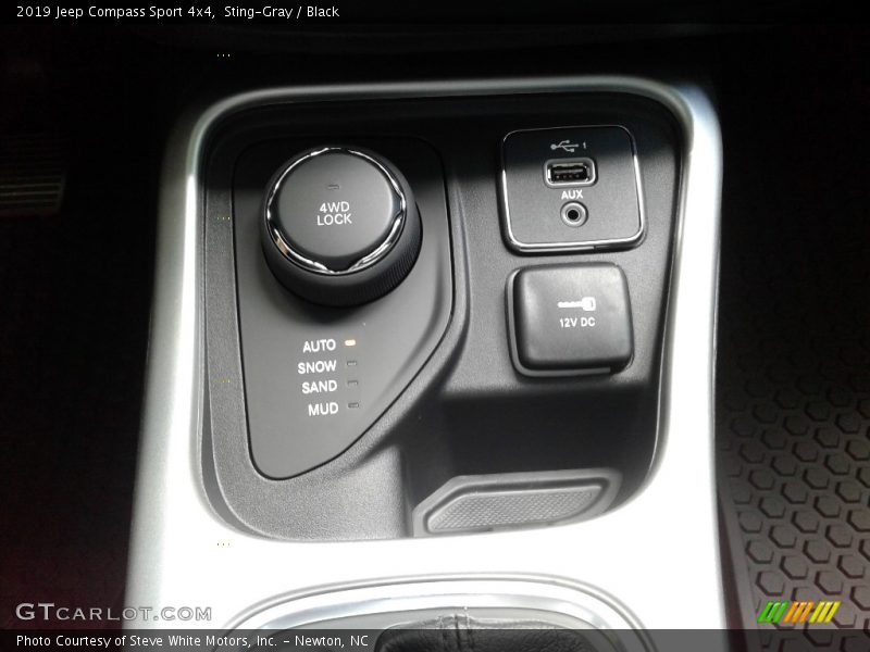 Sting-Gray / Black 2019 Jeep Compass Sport 4x4