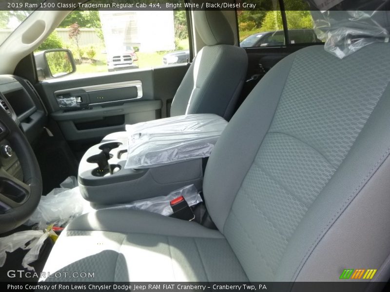 Bright White / Black/Diesel Gray 2019 Ram 1500 Classic Tradesman Regular Cab 4x4
