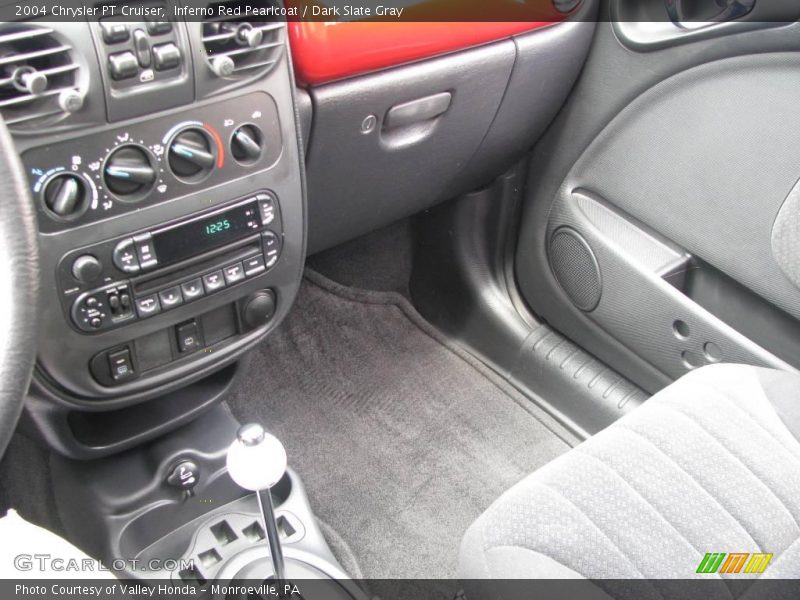 Inferno Red Pearlcoat / Dark Slate Gray 2004 Chrysler PT Cruiser