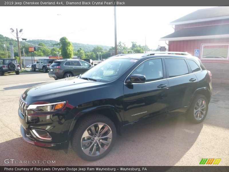 Diamond Black Crystal Pearl / Black 2019 Jeep Cherokee Overland 4x4