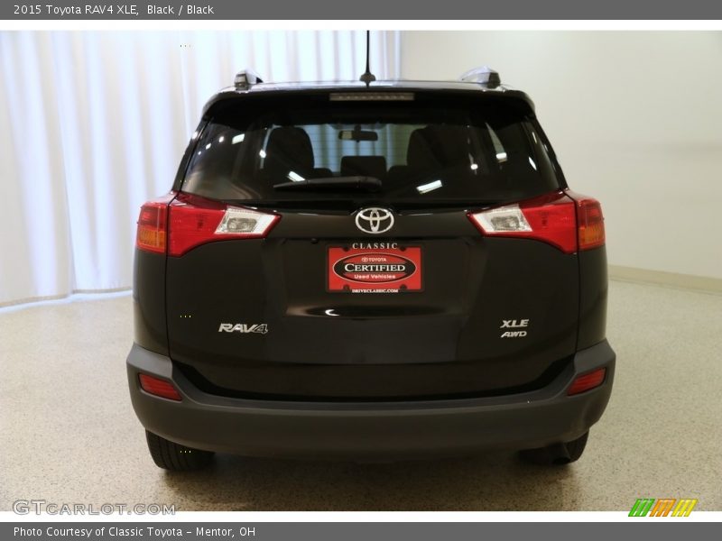 Black / Black 2015 Toyota RAV4 XLE