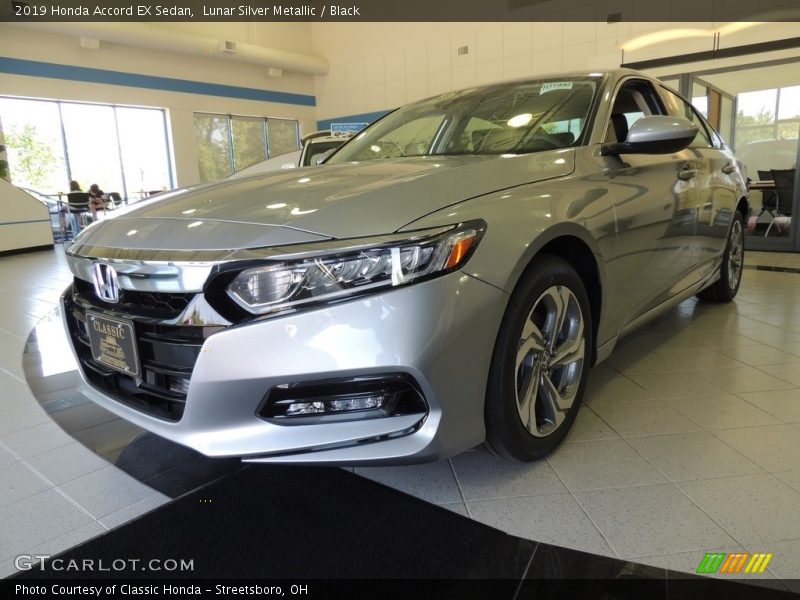 Lunar Silver Metallic / Black 2019 Honda Accord EX Sedan