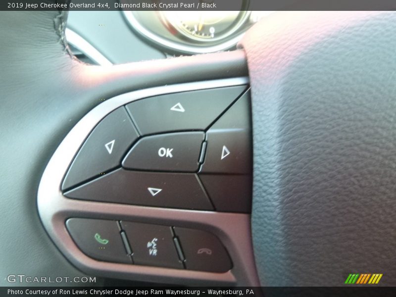Diamond Black Crystal Pearl / Black 2019 Jeep Cherokee Overland 4x4