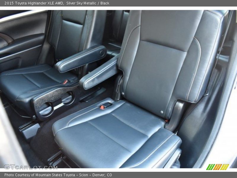 Silver Sky Metallic / Black 2015 Toyota Highlander XLE AWD