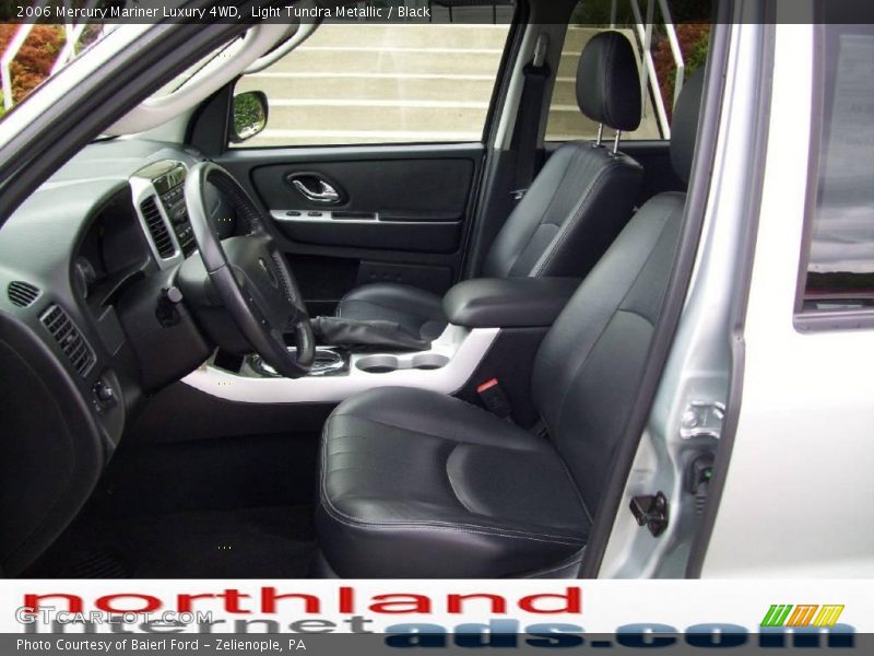 Light Tundra Metallic / Black 2006 Mercury Mariner Luxury 4WD