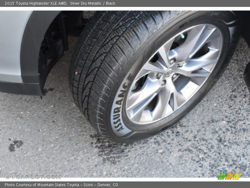 Silver Sky Metallic / Black 2015 Toyota Highlander XLE AWD