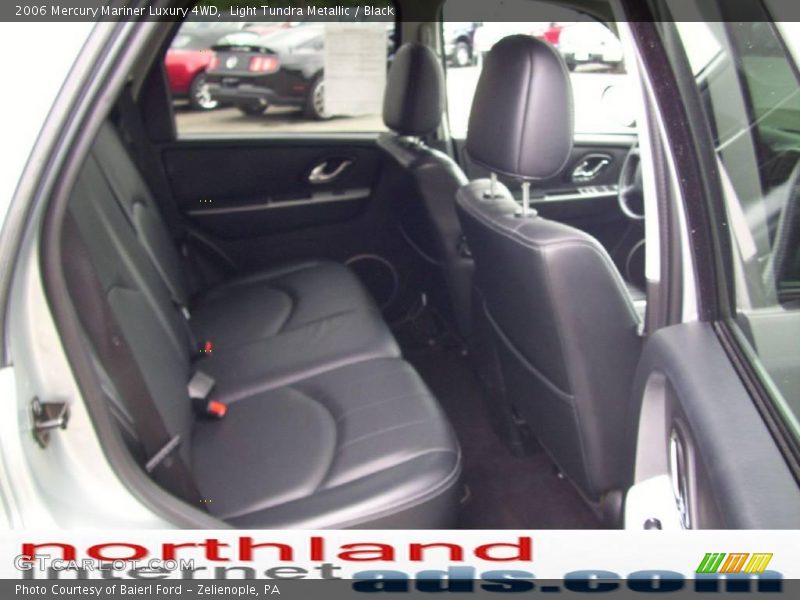 Light Tundra Metallic / Black 2006 Mercury Mariner Luxury 4WD