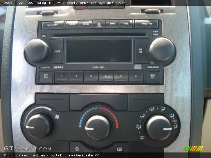 Magnesium Pearl / Dark Slate Gray/Light Graystone 2005 Chrysler 300 Touring