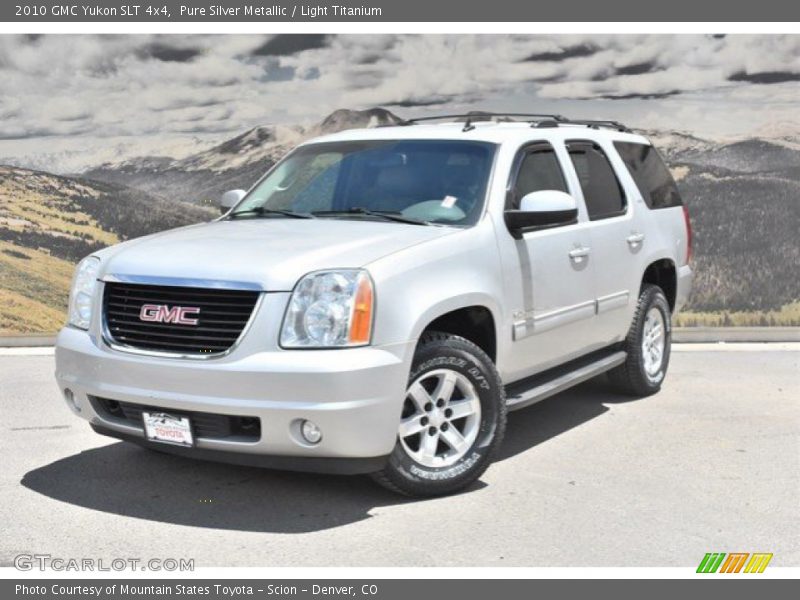 Pure Silver Metallic / Light Titanium 2010 GMC Yukon SLT 4x4