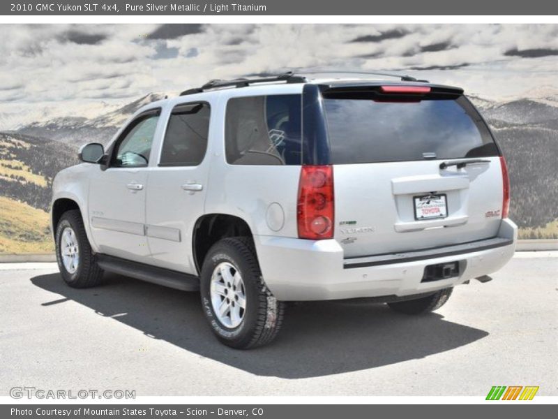 Pure Silver Metallic / Light Titanium 2010 GMC Yukon SLT 4x4