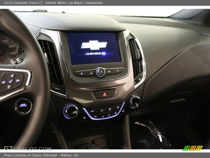 Summit White / Jet Black/­Galvanized 2019 Chevrolet Cruze LT