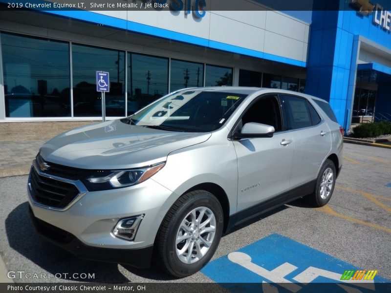 Silver Ice Metallic / Jet Black 2019 Chevrolet Equinox LT