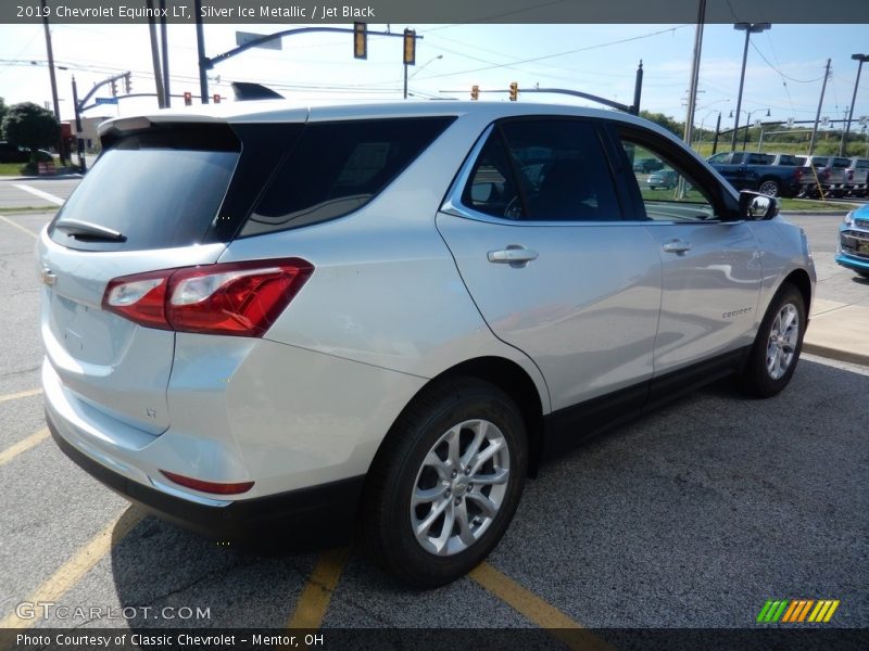 Silver Ice Metallic / Jet Black 2019 Chevrolet Equinox LT