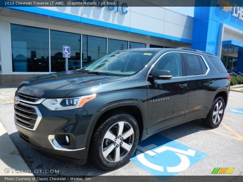 Graphite Metallic / Jet Black 2019 Chevrolet Traverse LT AWD
