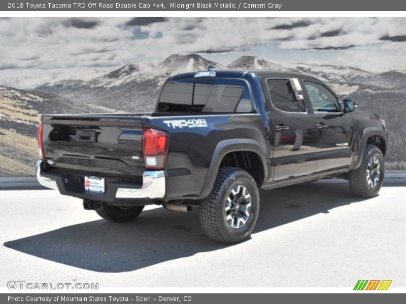 Midnight Black Metallic / Cement Gray 2018 Toyota Tacoma TRD Off Road Double Cab 4x4