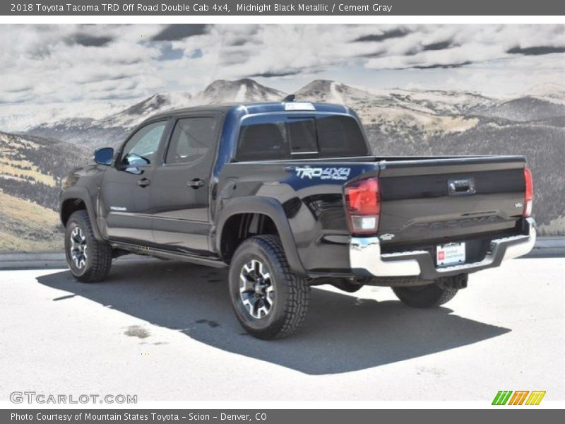 Midnight Black Metallic / Cement Gray 2018 Toyota Tacoma TRD Off Road Double Cab 4x4