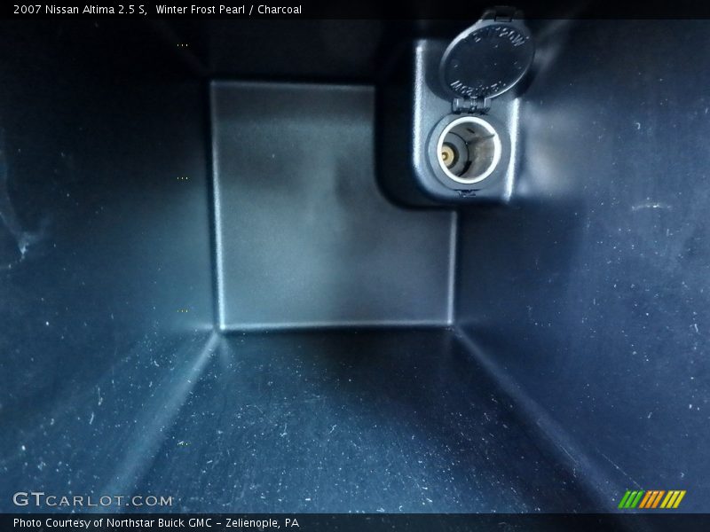 Winter Frost Pearl / Charcoal 2007 Nissan Altima 2.5 S