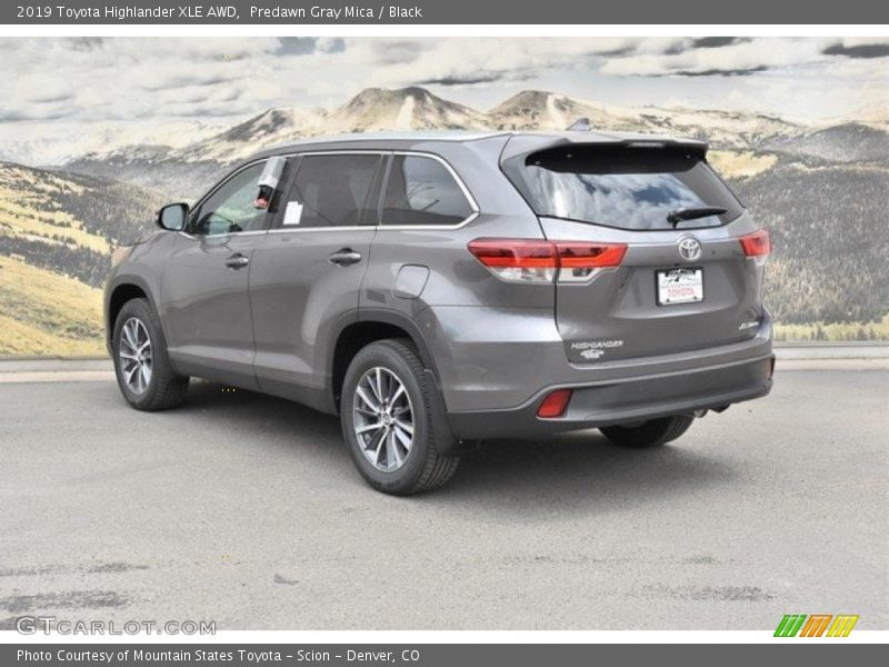 Predawn Gray Mica / Black 2019 Toyota Highlander XLE AWD