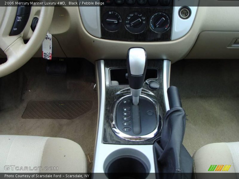 Black / Pebble Beige 2006 Mercury Mariner Luxury 4WD