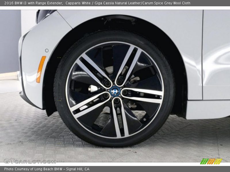 Capparis White / Giga Cassia Natural Leather/Carum Spice Grey Wool Cloth 2016 BMW i3 with Range Extender