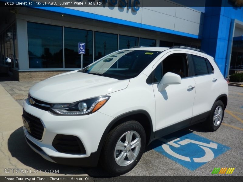 Summit White / Jet Black 2019 Chevrolet Trax LT AWD