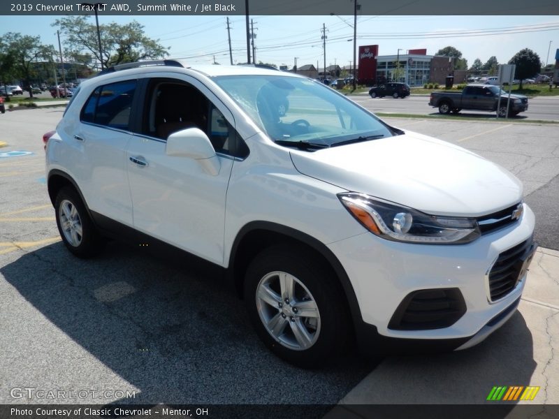 Summit White / Jet Black 2019 Chevrolet Trax LT AWD