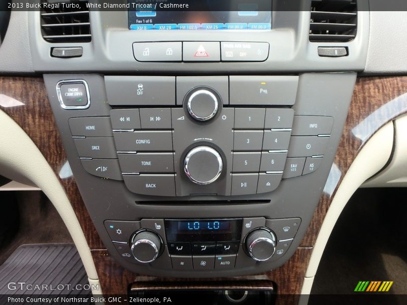 White Diamond Tricoat / Cashmere 2013 Buick Regal Turbo