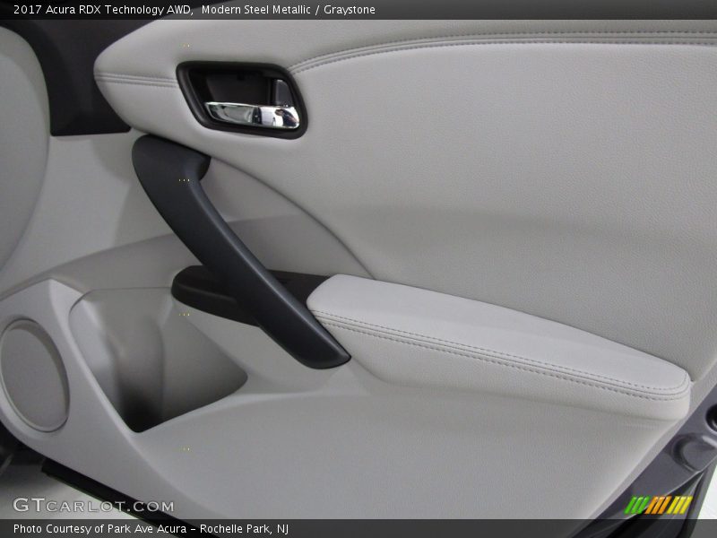 Modern Steel Metallic / Graystone 2017 Acura RDX Technology AWD