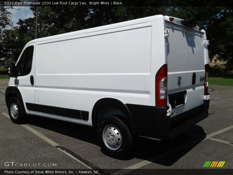 Bright White / Black 2019 Ram ProMaster 1500 Low Roof Cargo Van